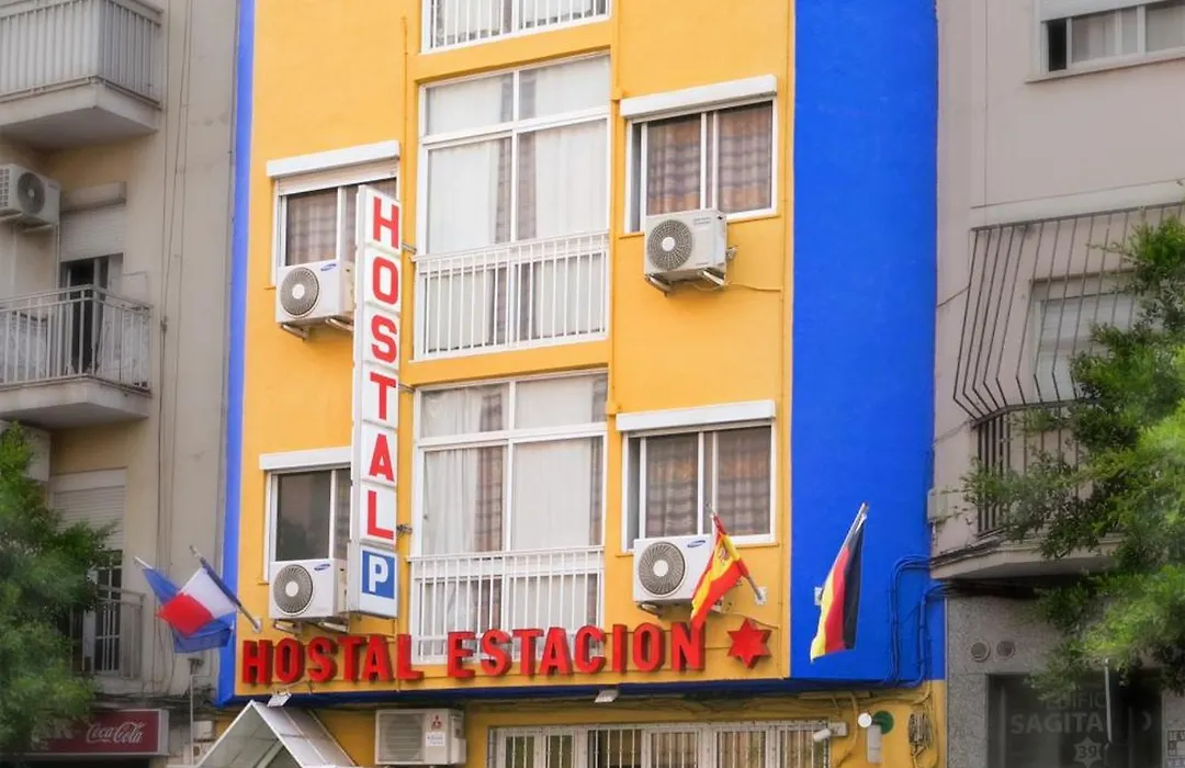 Hostal Estación-1